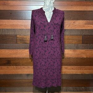 Banana Republic V Neck Long Sleeve Purple and Black Slip On Midi Dress